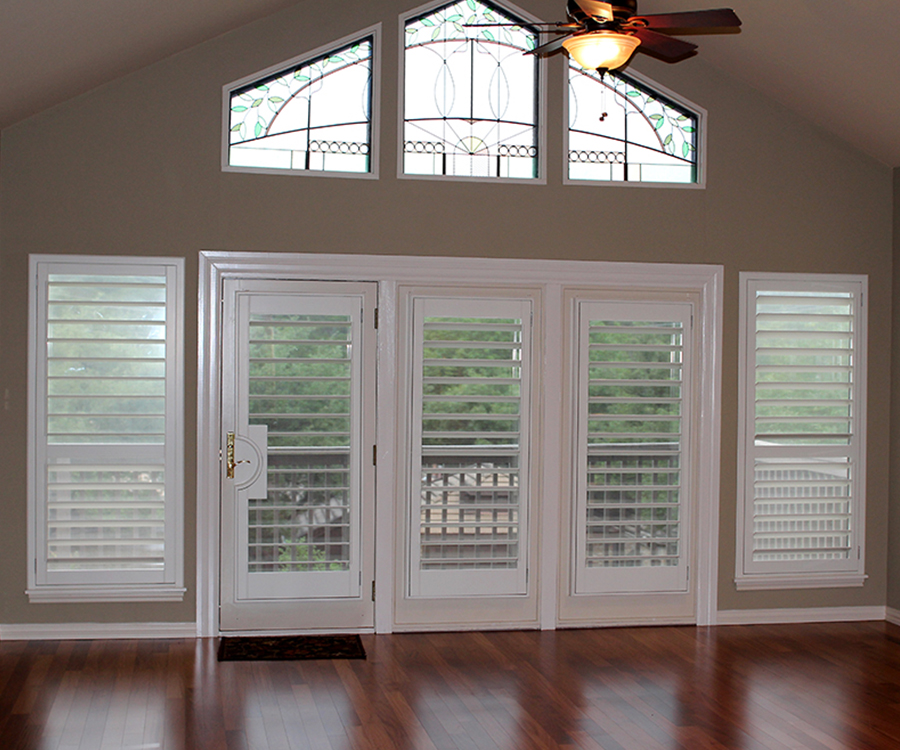 living room plantation shutters