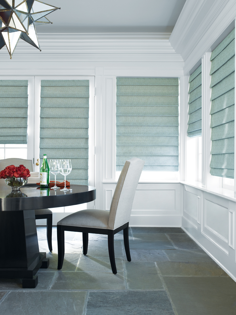 roman shades for beautifully decorated holiday home design ideas Hunter Douglas Austin 78758