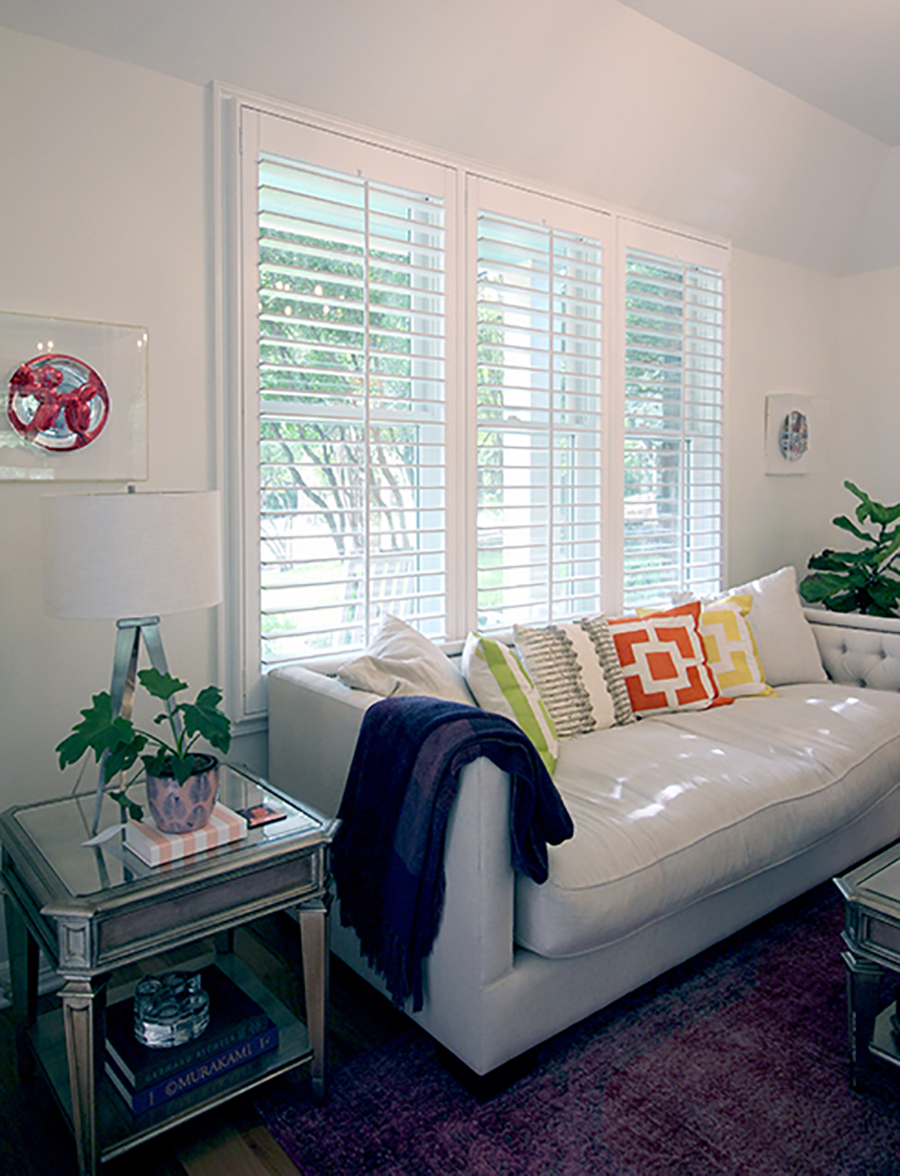 living room plantation shutters Hunter Douglas Austin 78758